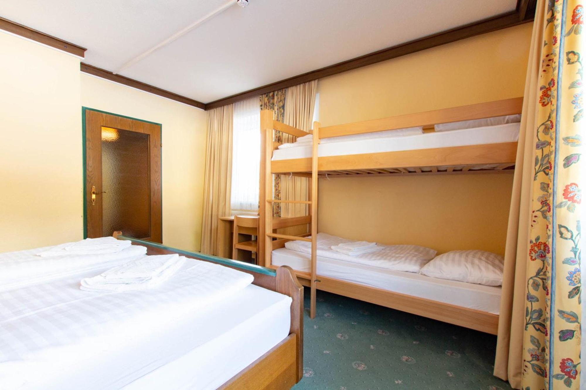 Mountain Hostel รัมเซา อัม ดาคชไตน์ ห้อง รูปภาพ